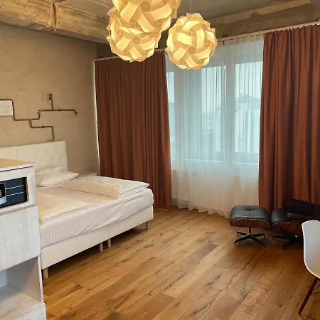 Loftstyle Hannover; Western Signature Collection Hotel 3*